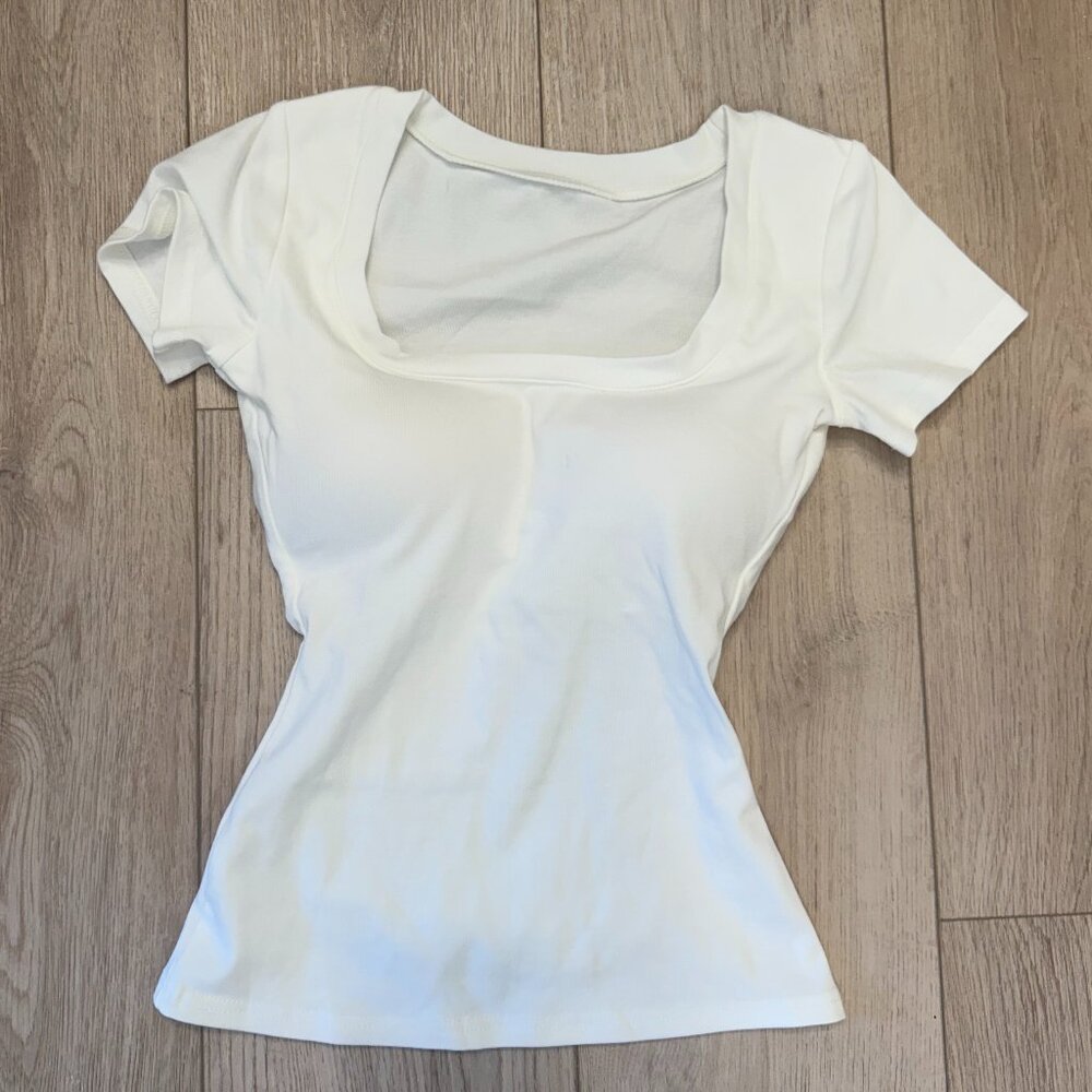 Are You Am I Short Sleeves Tee w/ Built in Padded Bra